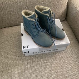Helly Hansen winter boots
